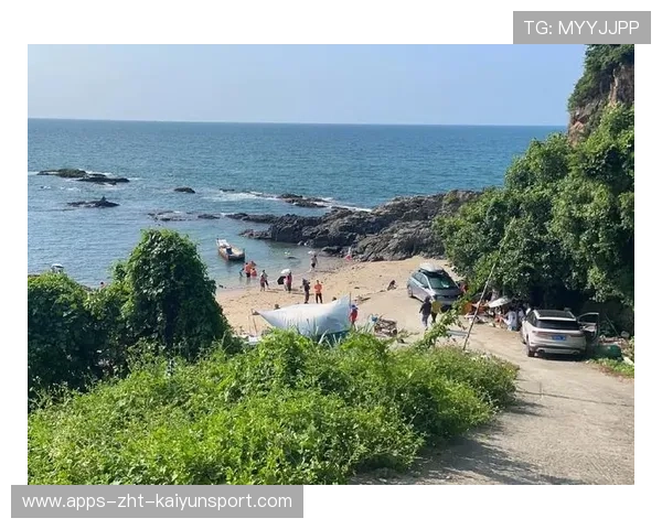 台风过后惠州海滩，赶海人的欢乐时光，惠州海边能赶海吗