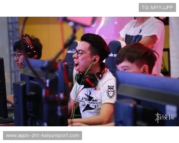 电竞黑马连克强敌冲击冠军宝座